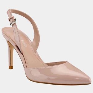 NEW / Marc Fisher / Davon / Pointy Toe Slingback Pump